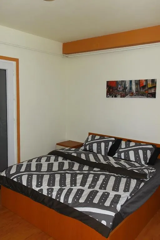 Patria Studio Bucharest 0*,  Romania